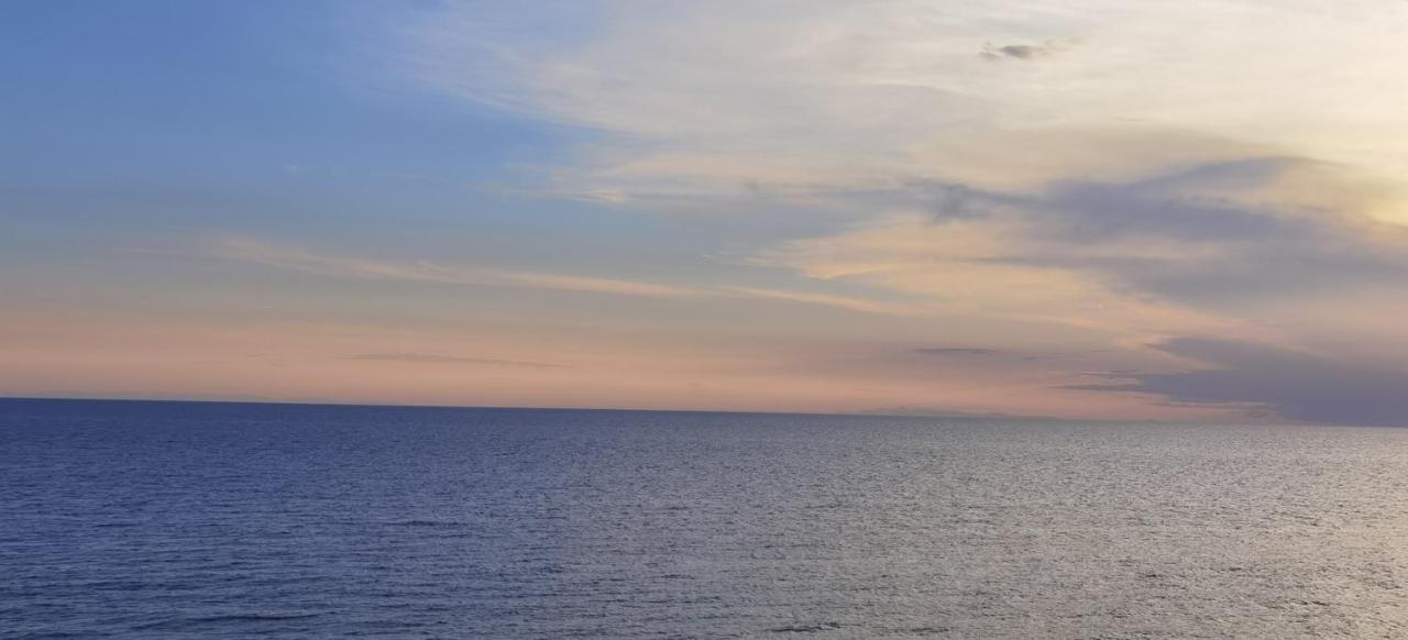 Sunset Bay Bed & Breakfast Torre Suda Exterior foto